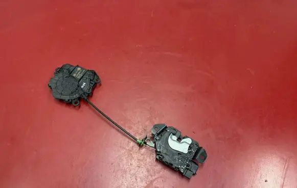 BMW X1 U11 Tailgate/trunk/boot lock/catch/latch 5B539E4 9450528 UK5B539E401