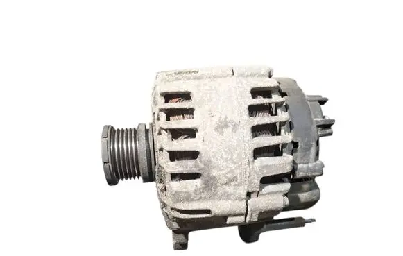 Volkswagen PASSAT B8 Generator/alternator 03L903023L