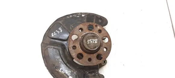 Mercedes-Benz E W212 Front wheel hub