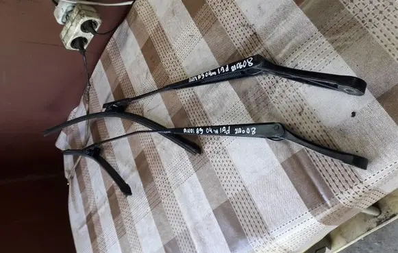 Audi A3 S3 8P Windshield/front glass wiper blade 