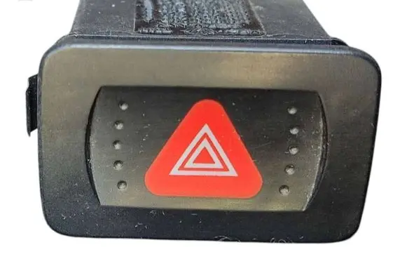 Volkswagen Golf IV Hazard light switch 1J0953235A 1J0953235B 1J0959621B