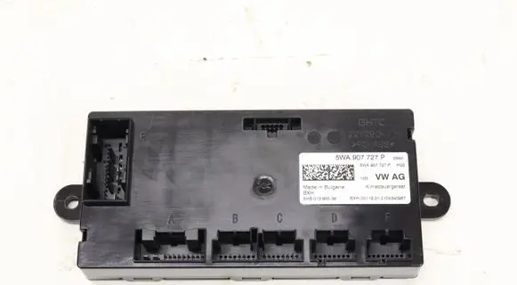 Volkswagen Golf VIII Other control units/modules 5WA907727P