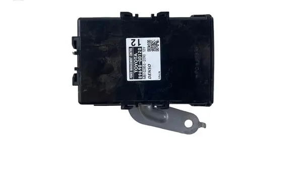 Toyota Yaris Other control units/modules 896900D120