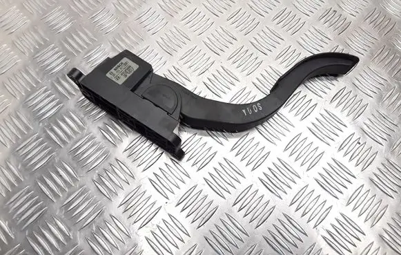 Hyundai Santa Fe Accelerator throttle pedal 0281002557
