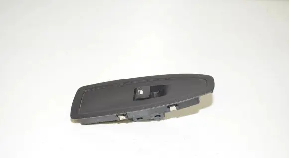 BMW X1 F48 F49 Electric window control switch 9208107 61319208107