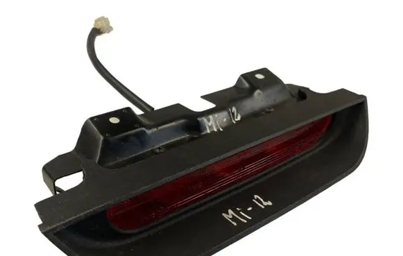 Mitsubishi Space Star Third/center stoplight 0996400