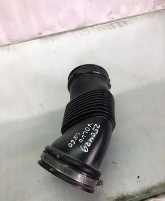 Volvo XC60 Air intake hose/pipe 32339714