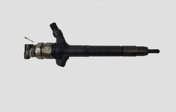 Toyota Avensis T250 Fuel injector 236700R010
