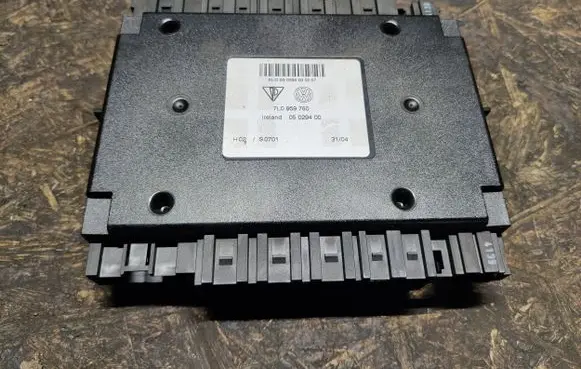 Porsche Cayenne (9PA) Seat control module 7L0959760