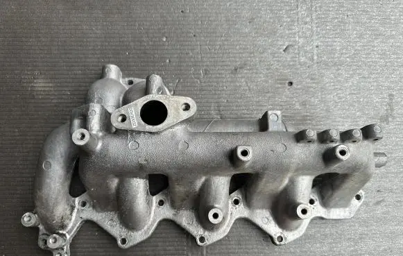 Nissan Patrol Y61 Intake manifold 14003VC300
