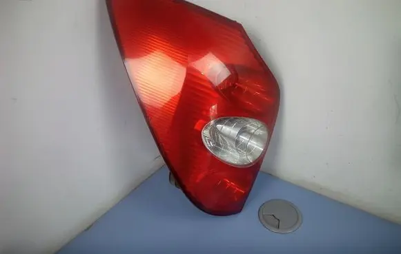 Renault Laguna II Rear/tail lights 8200002471