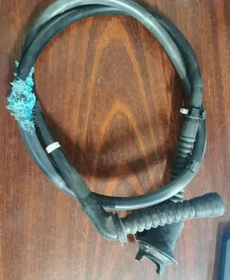 Coolant pipe/hose