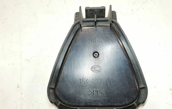 Volkswagen PASSAT B5.5 Headlight/headlamp dust cover 15443300