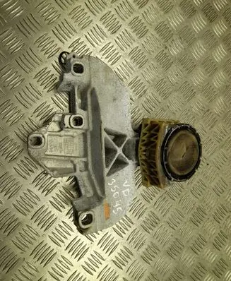 Mercedes-Benz CLA C118 X118 Engine mount bracket 326F74