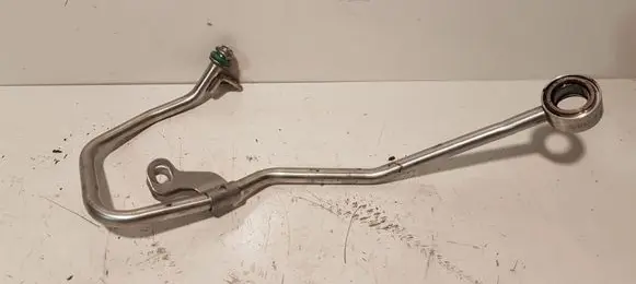 Coolant pipe/hose