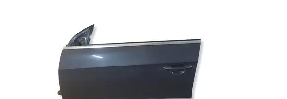 Volkswagen PASSAT CC Front door 