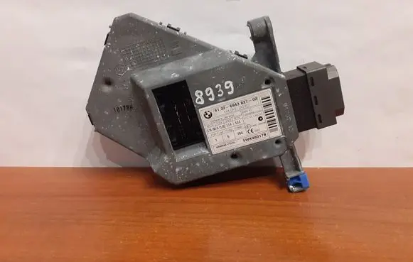 BMW 7 E65 E66 Starter motor 6943827 8939