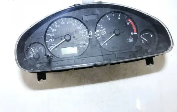 Mitsubishi Carisma Speedometer (instrument cluster) 0p0179001 0p-0179-001