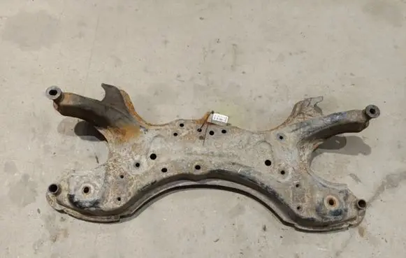 Toyota Corolla E120 E130 Front subframe 