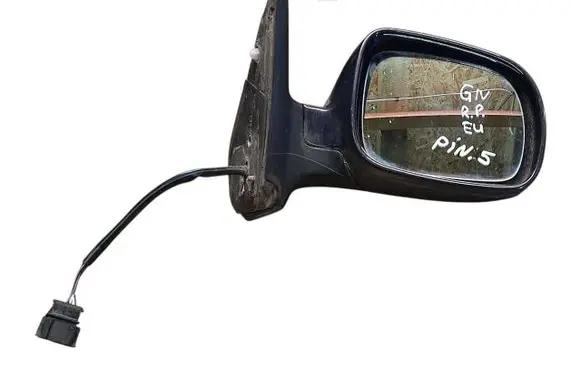 Volkswagen Golf IV Front door electric wing mirror E1010515