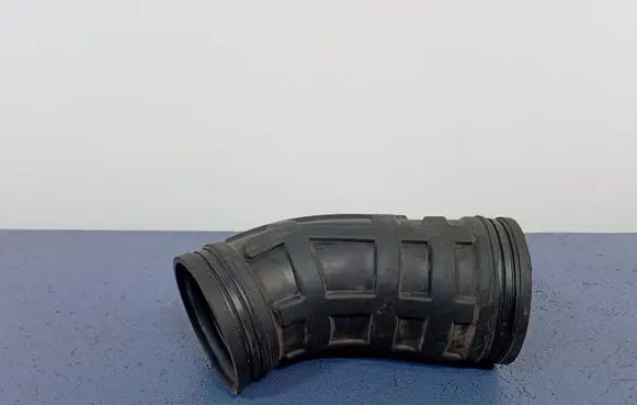 Alfa Romeo 159 Air intake hose/pipe 55193538