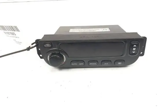 Chevrolet Evanda Climate control/heater control trim 96460537