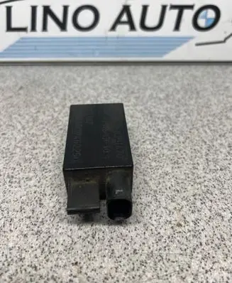 BMW 5 E39 AUC sensor 64118391470