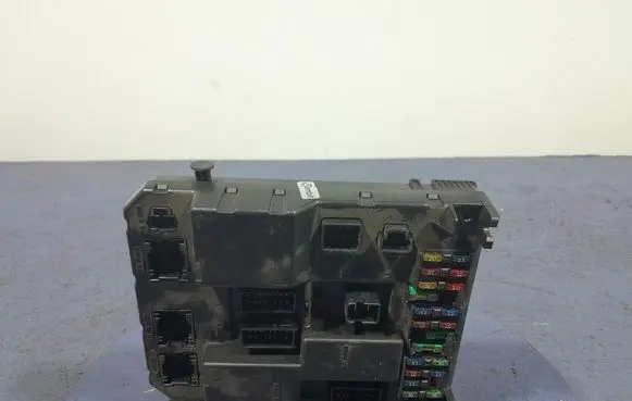 Peugeot 307 Fuse box set 9651197480
