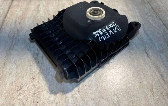 BMW 3 E90 E91 Subwoofer speaker 18820010 902275492911 6954871