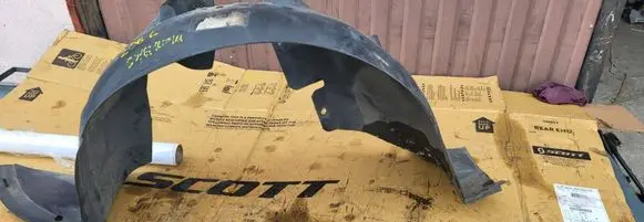Peugeot 206 Front wheel arch liner splash guards 9647546680