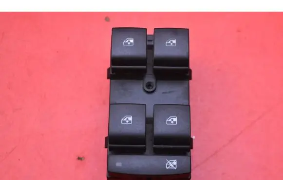 Opel Astra J Electric window control switch 13305011FZ