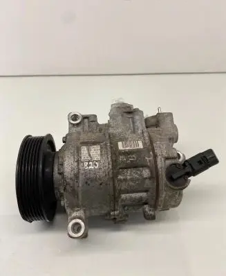 Volkswagen Golf V Air conditioning (A/C) compressor (pump) 1K0820859N