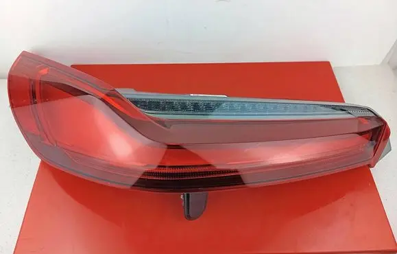Rear/tail lights