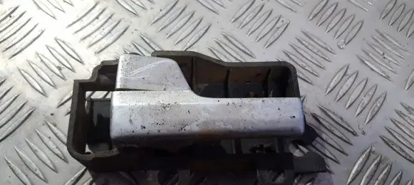Ford Focus Rear door interior handle 3m51r22601bc 3m51-r22601-bc