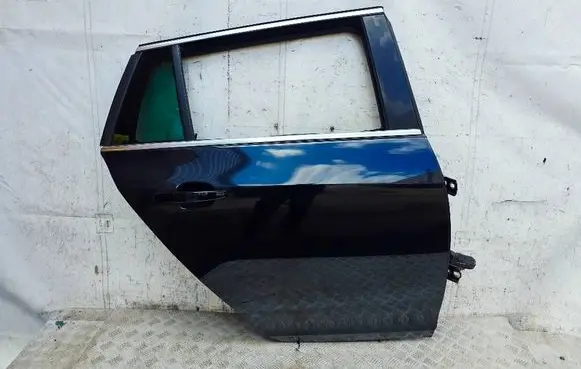 Opel Insignia A Rear door