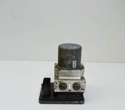 BMW 5 G30 G31 ABS Pump 6896985