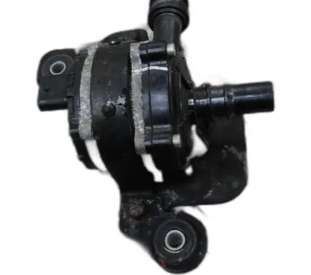 KIA Sorento IV Electric auxiliary coolant/water pump 369103D920