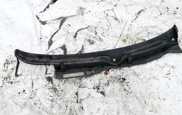Seat Toledo II (1M) Wiper trim 1m1853185 960080000 1m1853185960080000