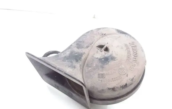 BMW 5 E60 E61 Horn signal 6935987