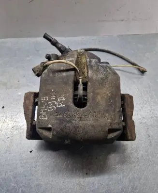 BMW 5 E39 Front brake caliper