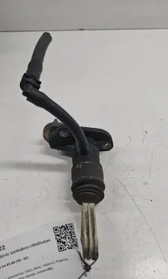 Clutch master cylinder