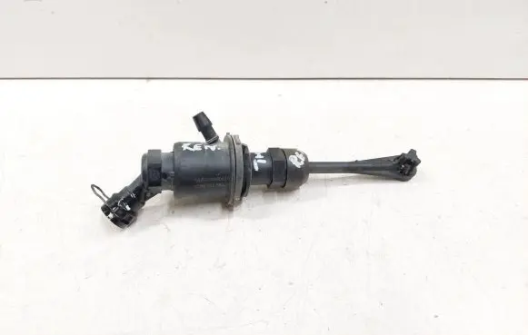 Clutch master cylinder