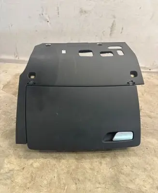 Audi A3 S3 8V Glove box 8V1857035D B10598D DR001407