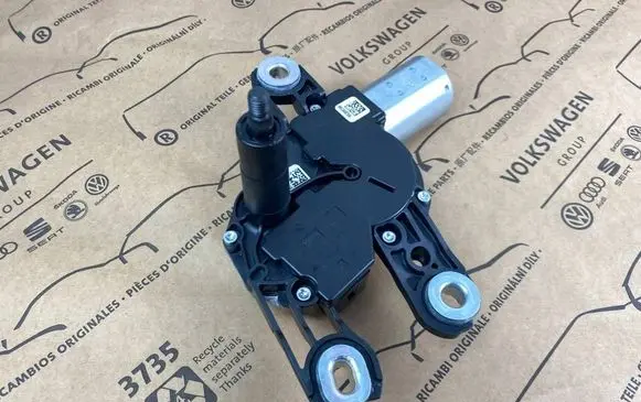 Volkswagen Transporter - Caravelle T7 Rear window wiper motor 5H0955711B