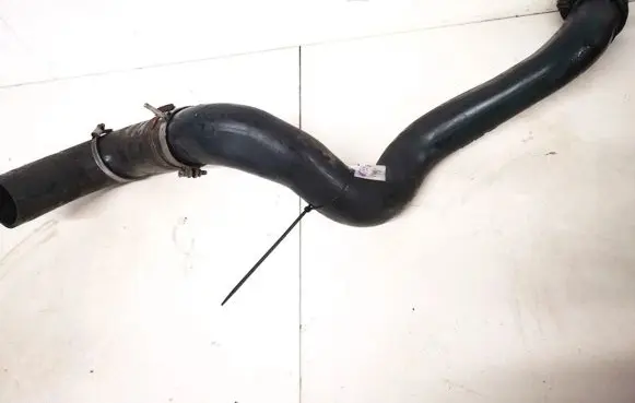 Volvo S40, V40 Intercooler hose/pipe 30883247