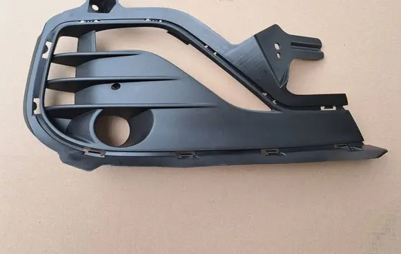 Hyundai i30 Front bumper lower grill 86564G4AE0