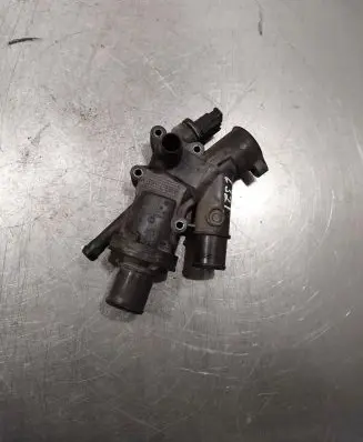 Ford S-MAX Thermostat housing 9682141580