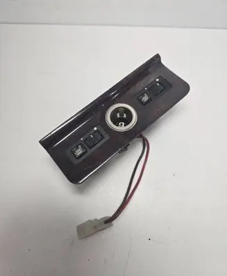 BMW 7 E38 Seat heating switch 03055010