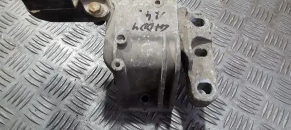 Volkswagen Touran I Engine mount bracket 1k0199262