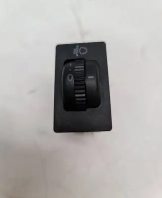 Toyota Corolla Verso AR10 Headlight level height control switch 8415202021 37139